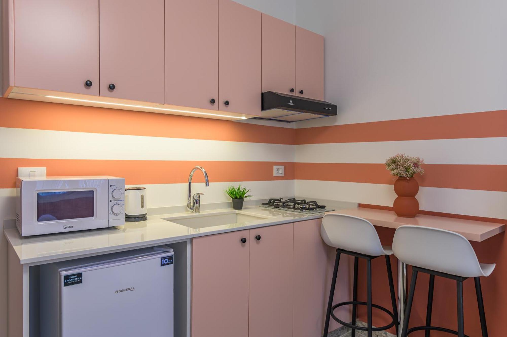 Sama Studios In Mar Mikhael Al Mudawwar Εξωτερικό φωτογραφία